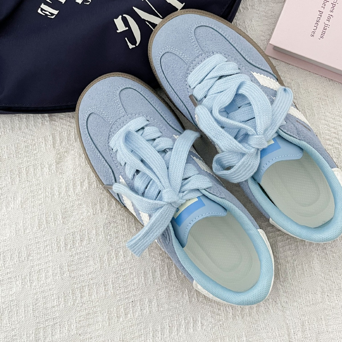 Vintage-style sneakers for wom - Women'S Shoes Com recension och pris