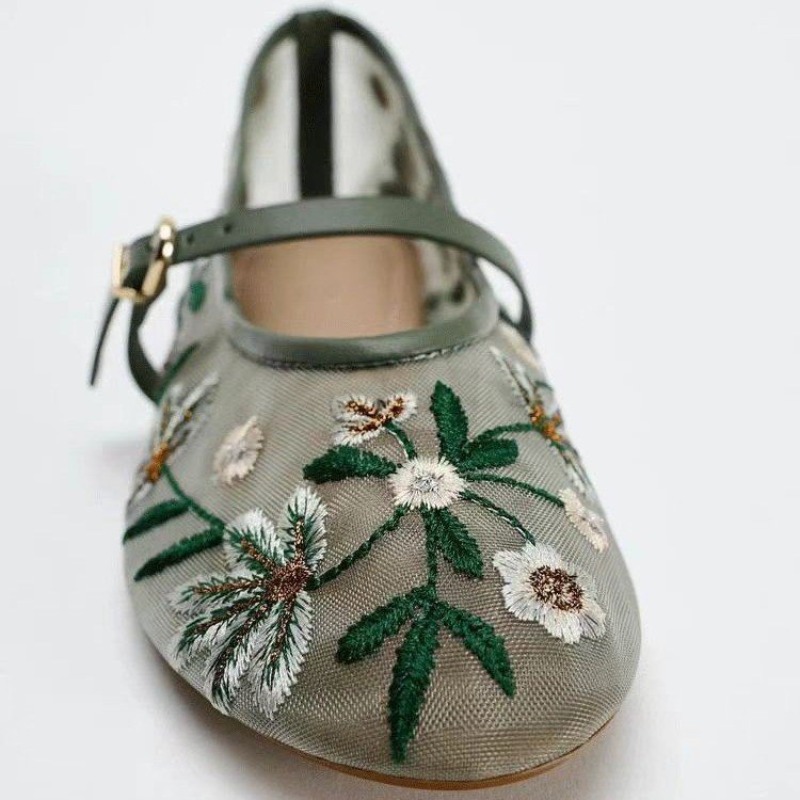 2026 Autumn New Women's Shoes  - Pointed Toe Flat recension och pris