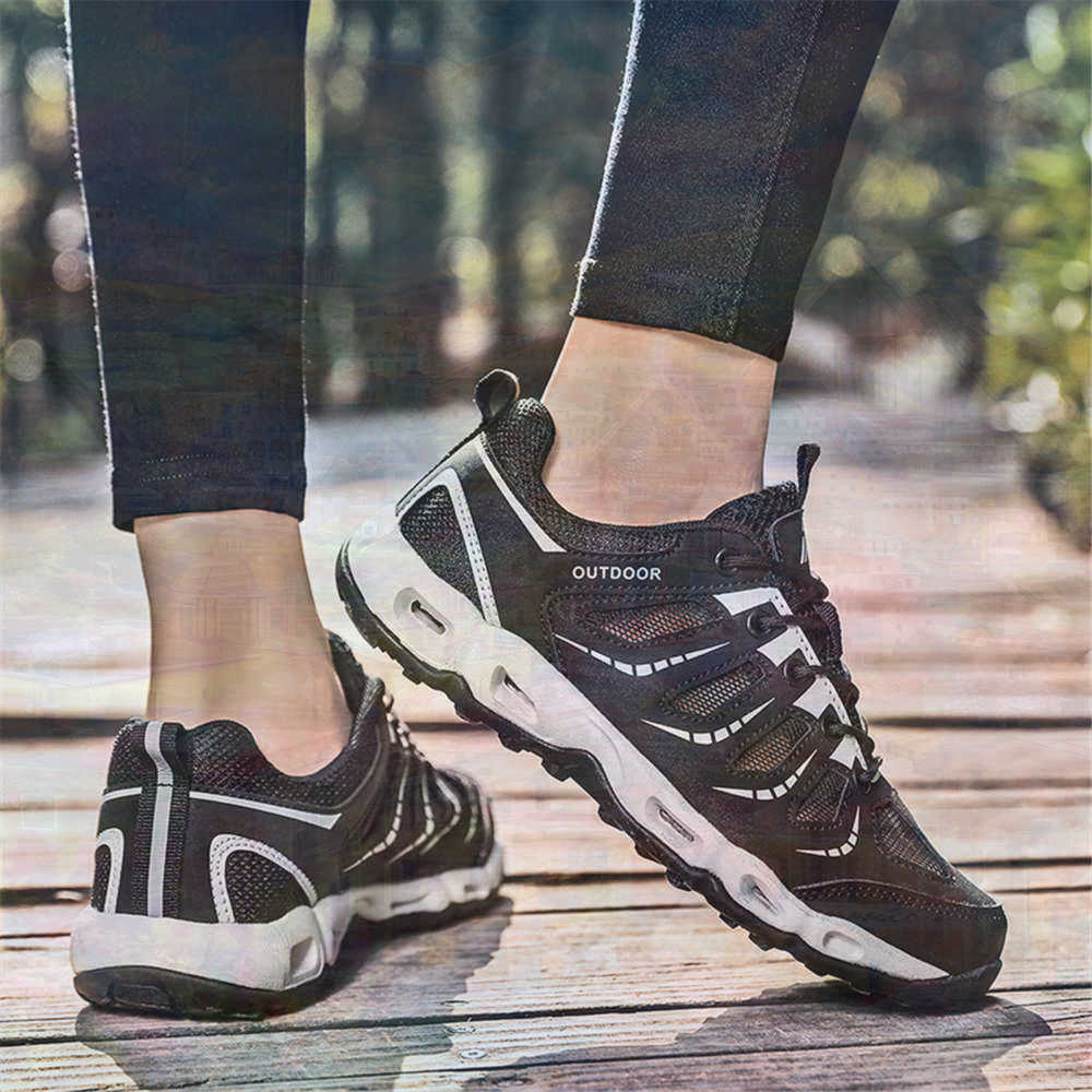 Sumer Round Tip Silver Sneaker - Women Shoes Types recension och pris