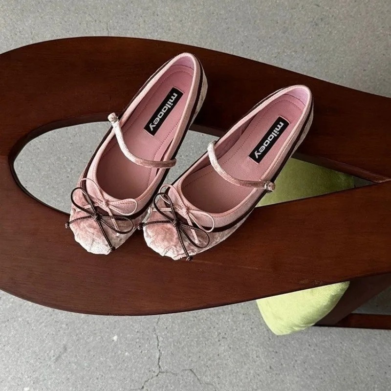 2026French Flat Bottomed Rotun - Women Shoes With Heels recension och pris